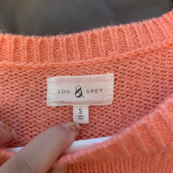 Pink Sweater - Picture 3 of 3